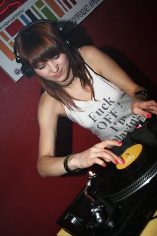 WATB @ UFM 09 May 2012 018 ( Live set Krizzz)