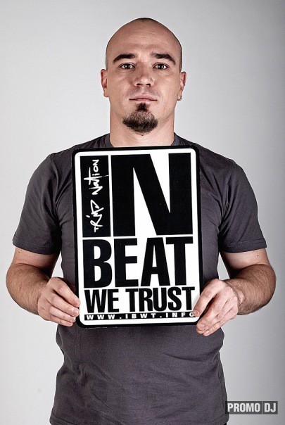 Quest + Lady Waks in da mix 2009